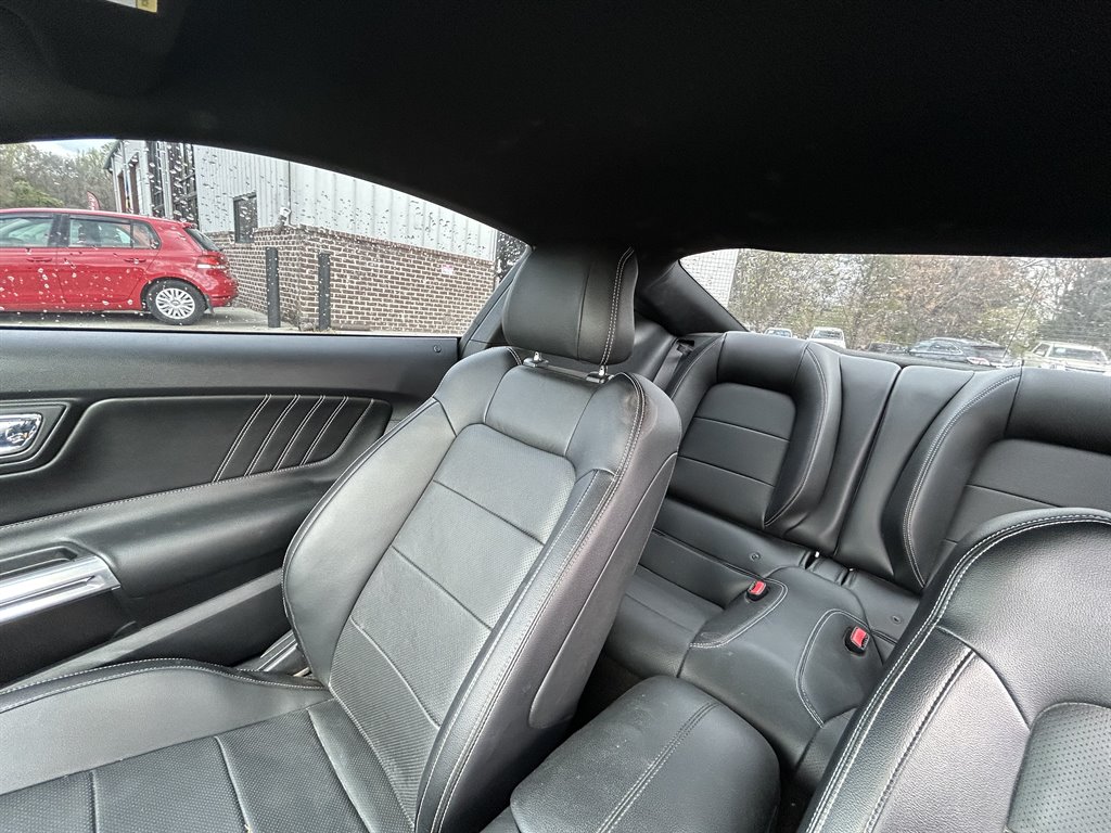 2015 Ford Mustang GT photo