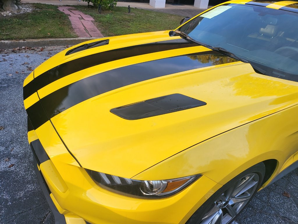 2015 Ford Mustang GT photo