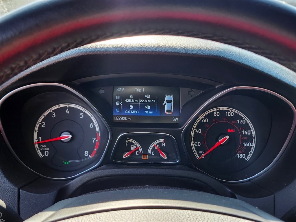 2016 Ford Focus ST photo