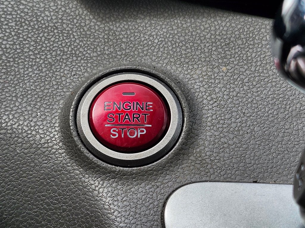 2014 Honda Odyssey Touring photo