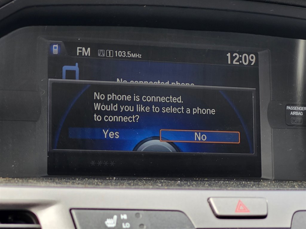 2014 Honda Odyssey Touring photo