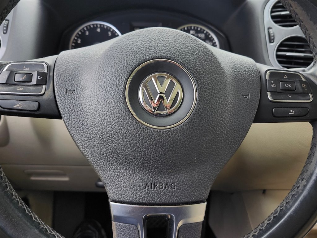 2016 Volkswagen Tiguan SE photo