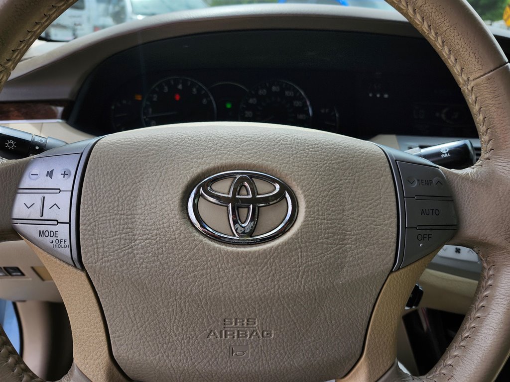 2008 Toyota Avalon Touring photo