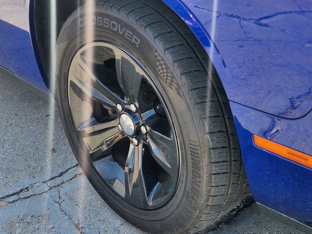2021 Dodge Challenger SXT photo