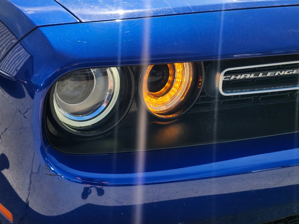 2021 Dodge Challenger SXT photo