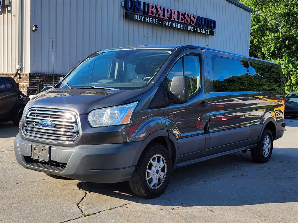 2016 Ford Transit Wagon - $21,995