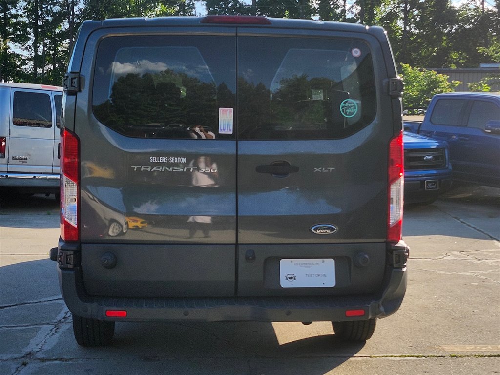2016 Ford Transit Wagon - $21,995