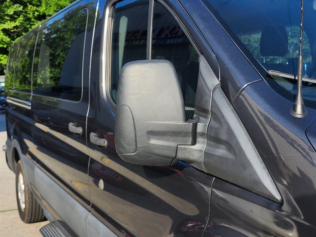 2016 Ford Transit Wagon - $21,995