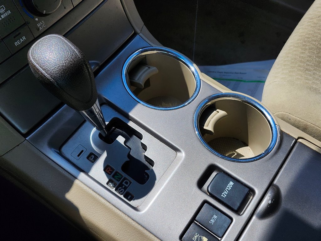 2010 Toyota Highlander photo