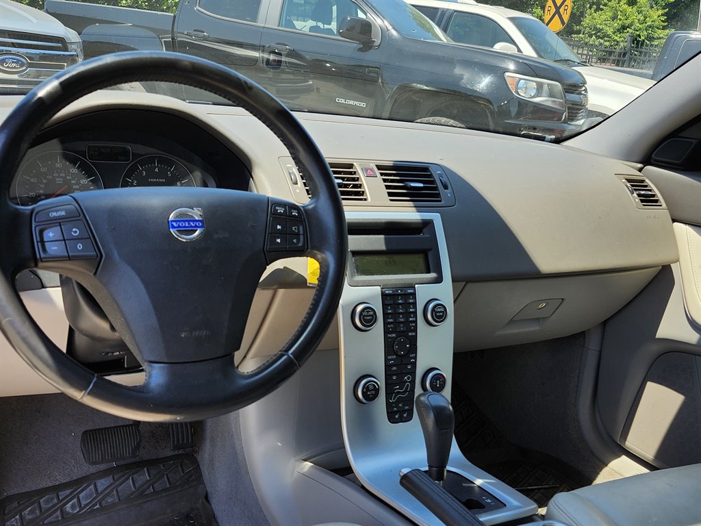 2011 Volvo S40 - $5,995