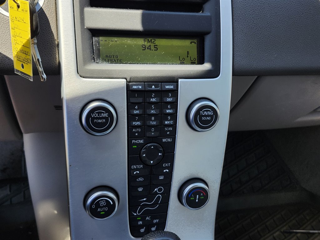 2011 Volvo S40 - $5,995