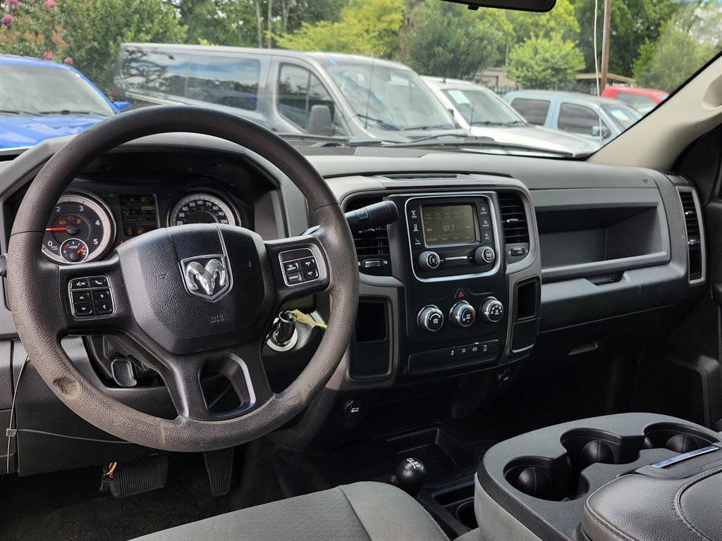 2018 RAM 3500 Tradesman photo