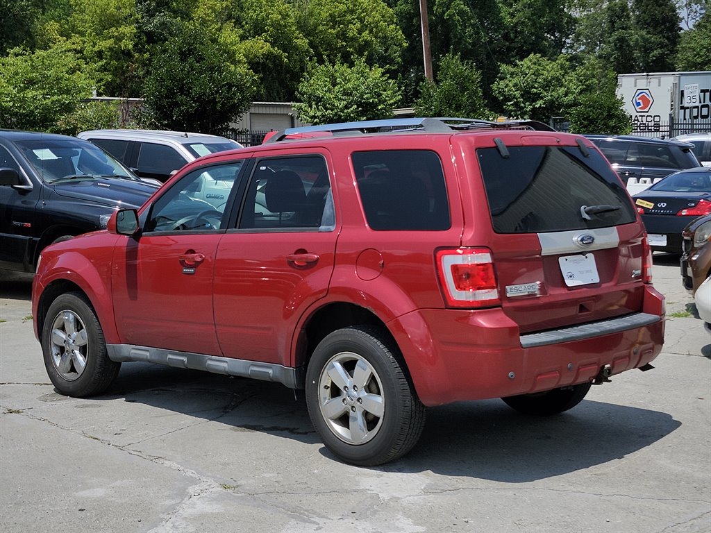 2010 Ford Escape Limited photo