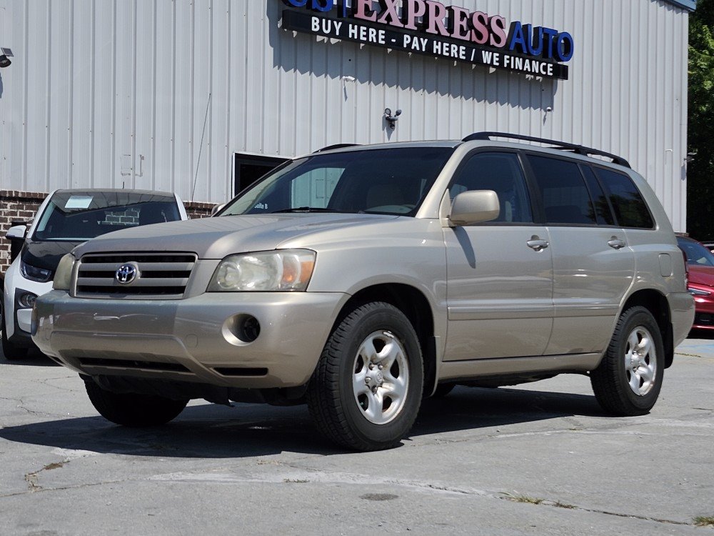 2004 Toyota Highlander photo