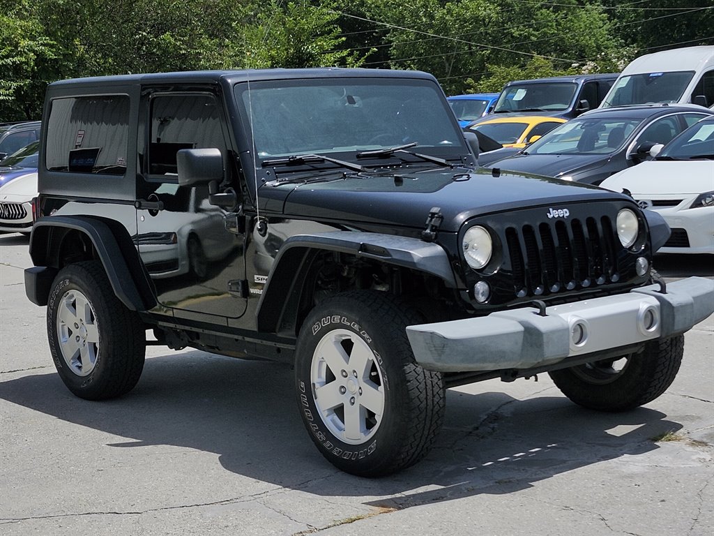 2015 Jeep Wrangler - $12,995