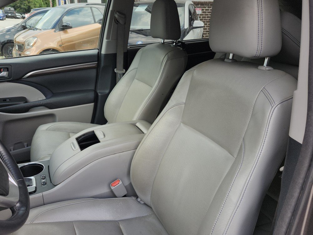 2014 Toyota Highlander Limited photo