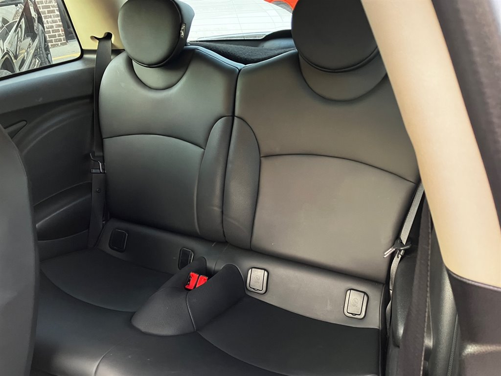 2013 MINI Cooper S photo