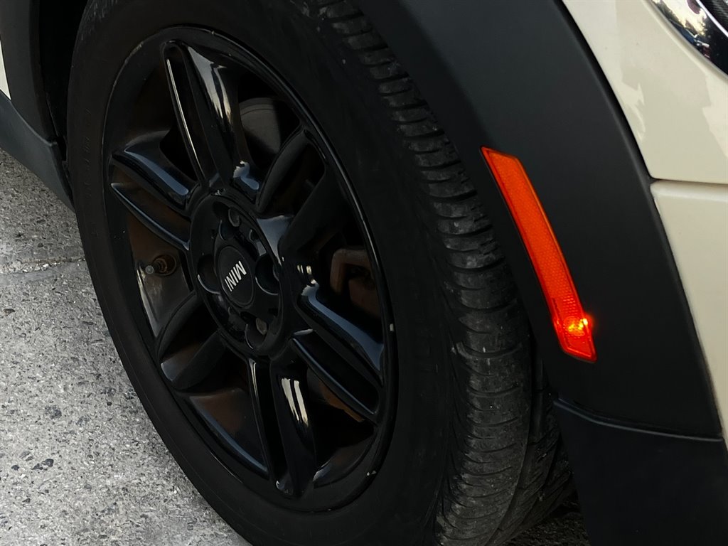 2013 MINI Cooper S photo
