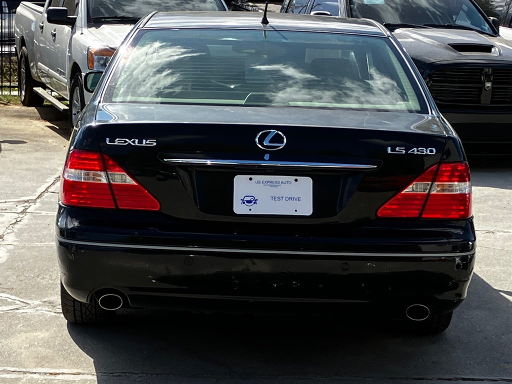 2004 Lexus LS - $8,995