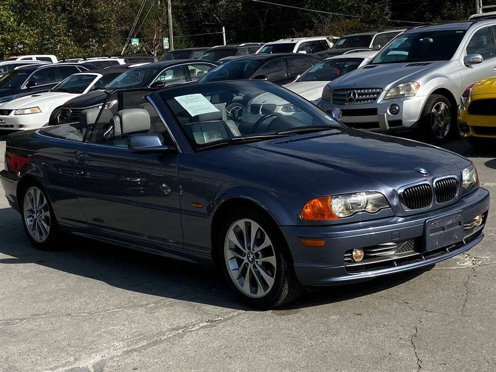 2003 BMW 3-Series 330Ci photo