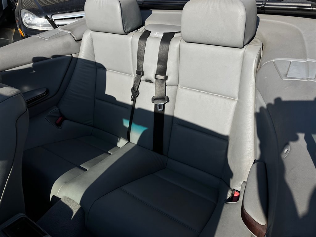 2003 BMW 3-Series 330Ci photo