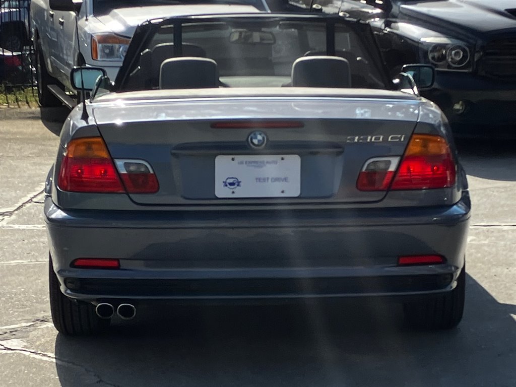 2003 BMW 330ci - $10,995