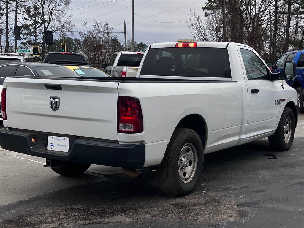 2015 RAM 1500 Tradesman photo