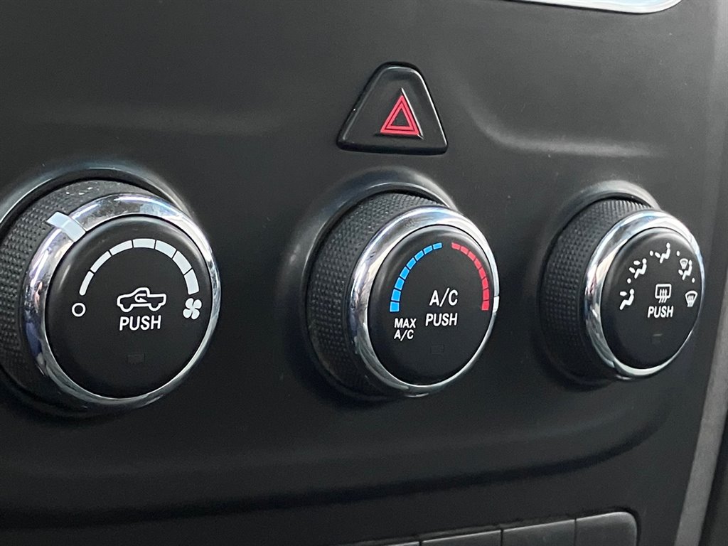 2015 RAM 1500 Tradesman photo