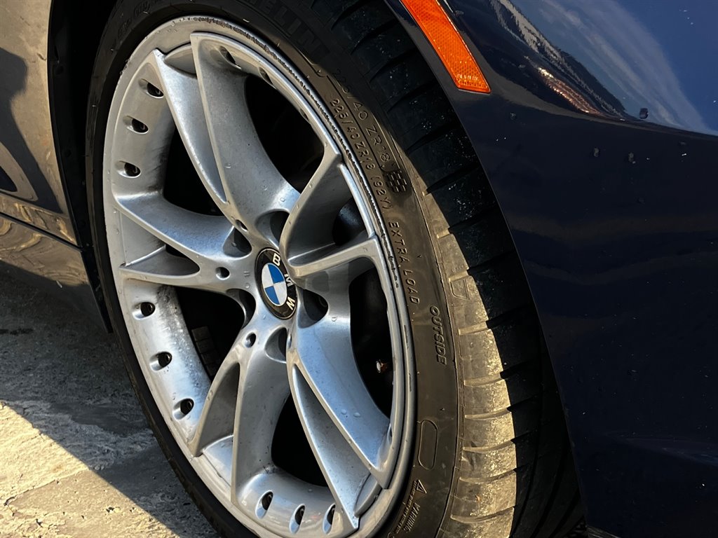 2009 BMW Z4 - $13,995