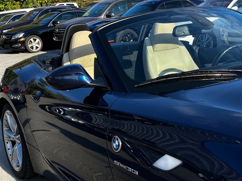 2009 BMW Z4 - $13,995