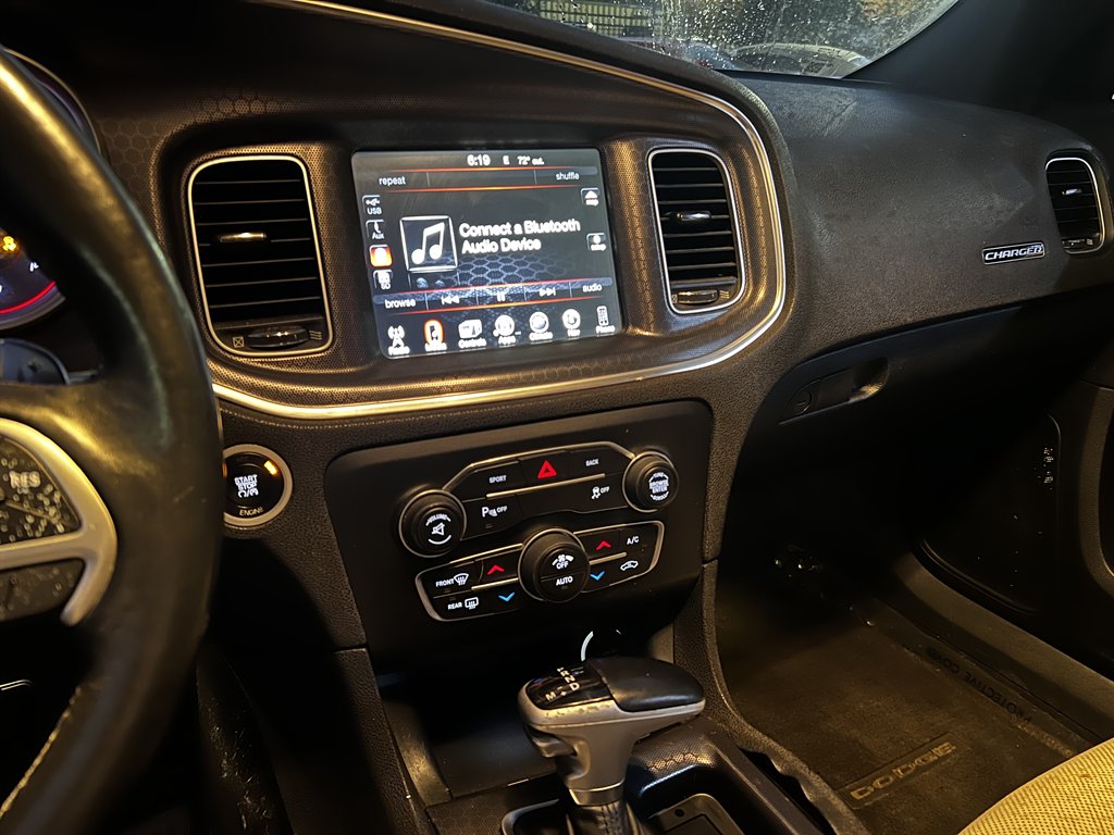2015 Dodge Charger - $11,995