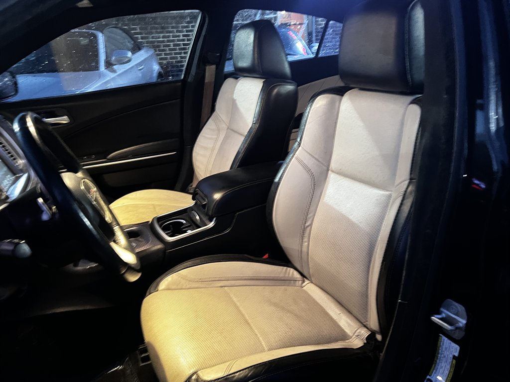 2015 Dodge Charger - $11,995