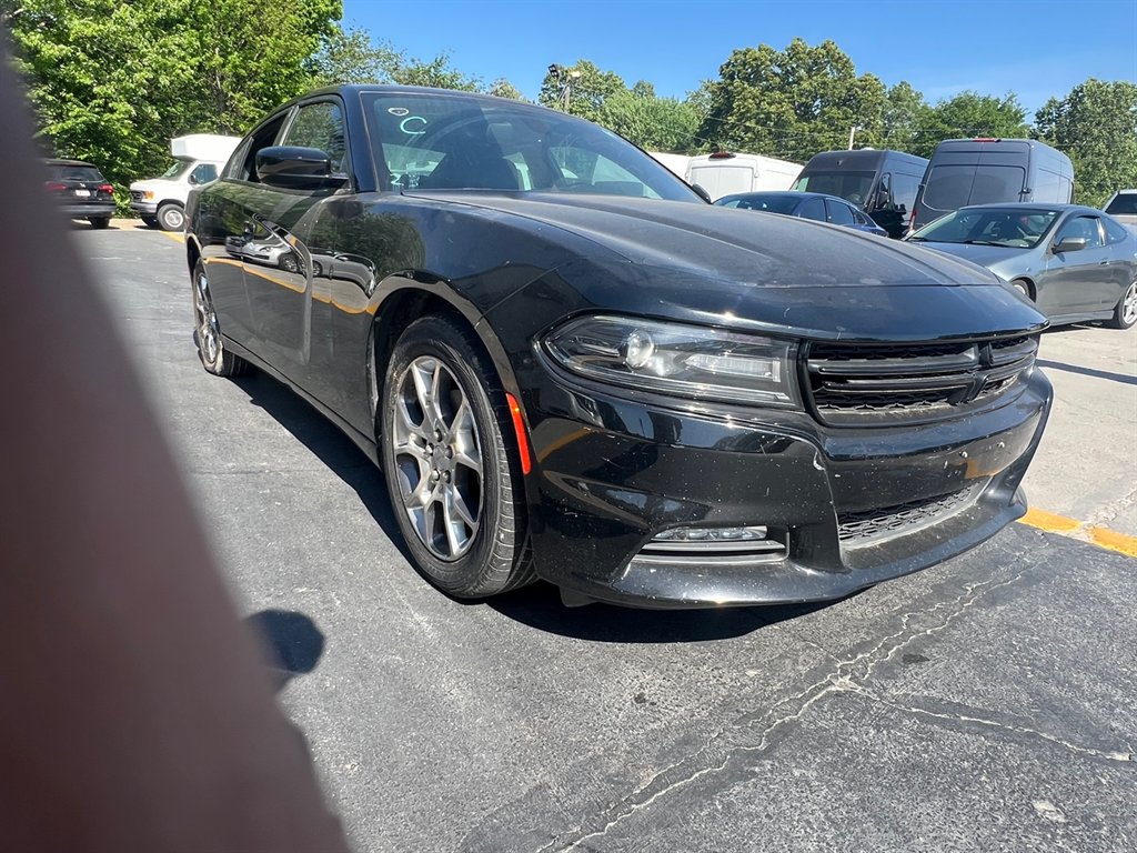 2015 Dodge Charger SXT photo