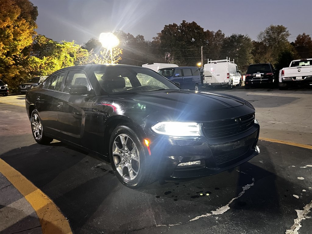 2015 Dodge Charger - $11,995