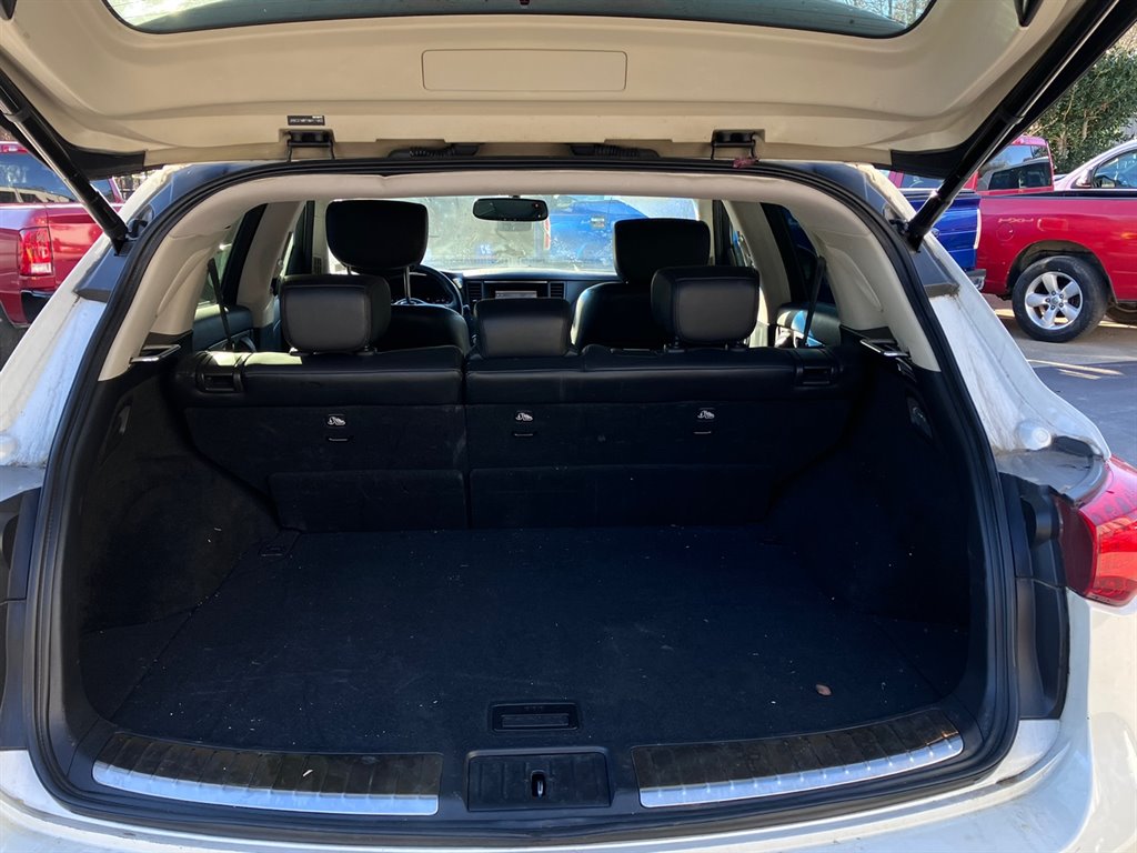 2017 Infiniti QX70  photo