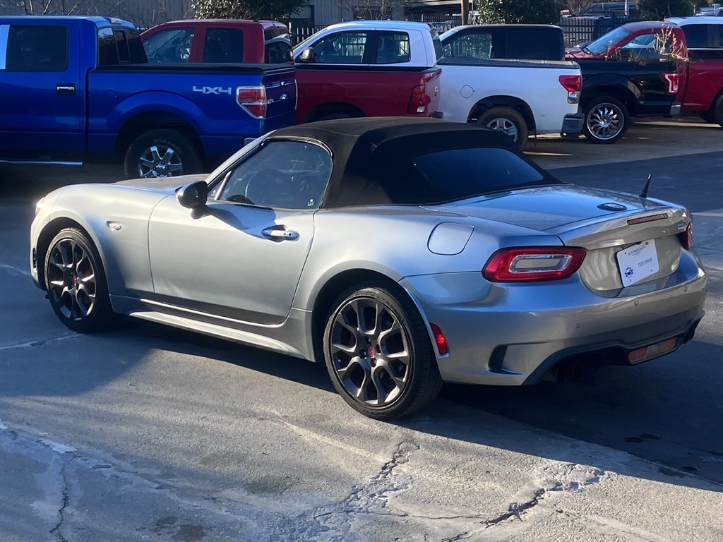 2017 FIAT 124 Spider - $14,995