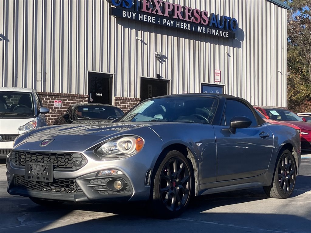 2017 FIAT 124 Spider - $14,995