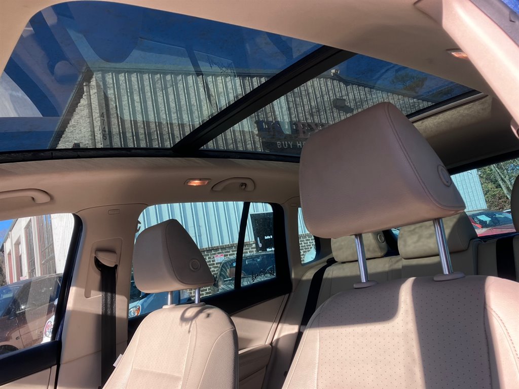 2016 Volkswagen Tiguan SE photo