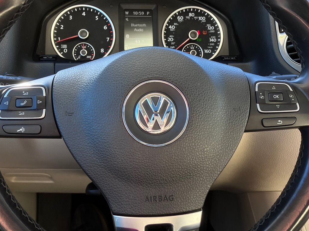 2016 Volkswagen Tiguan SE photo