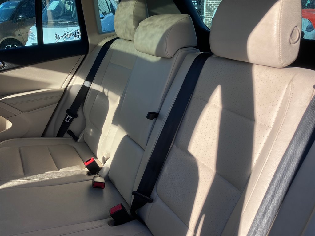 2016 Volkswagen Tiguan SE photo