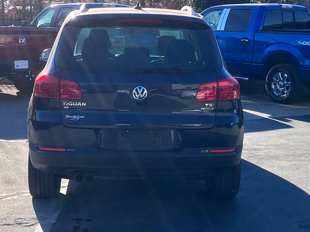2016 Volkswagen Tiguan SE photo
