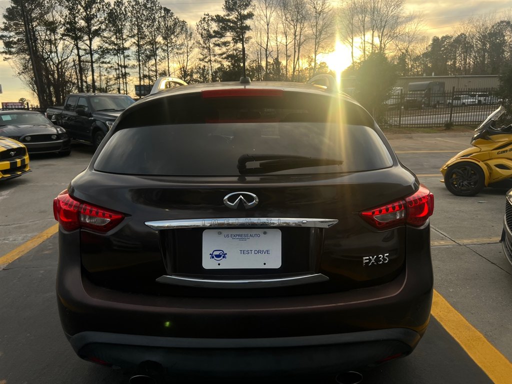 2011 Infiniti FX35 photo