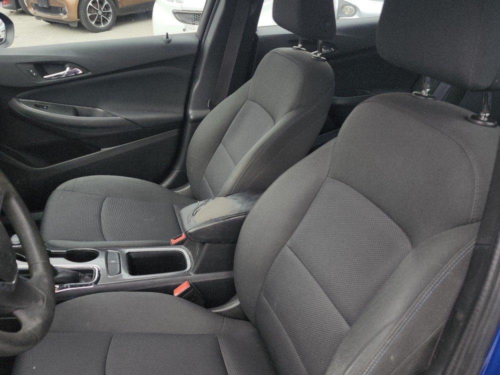 2017 Chevrolet Cruze LT photo