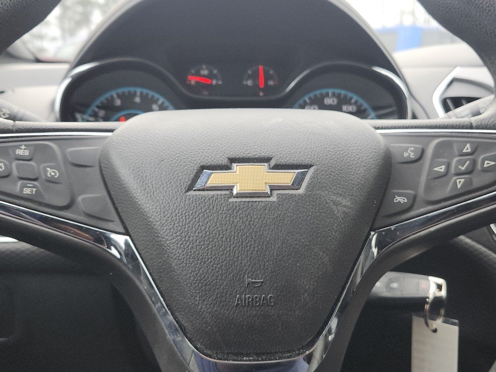 2017 Chevrolet Cruze LT photo