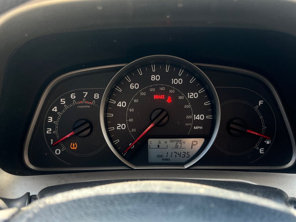 2013 Toyota RAV4 LE photo