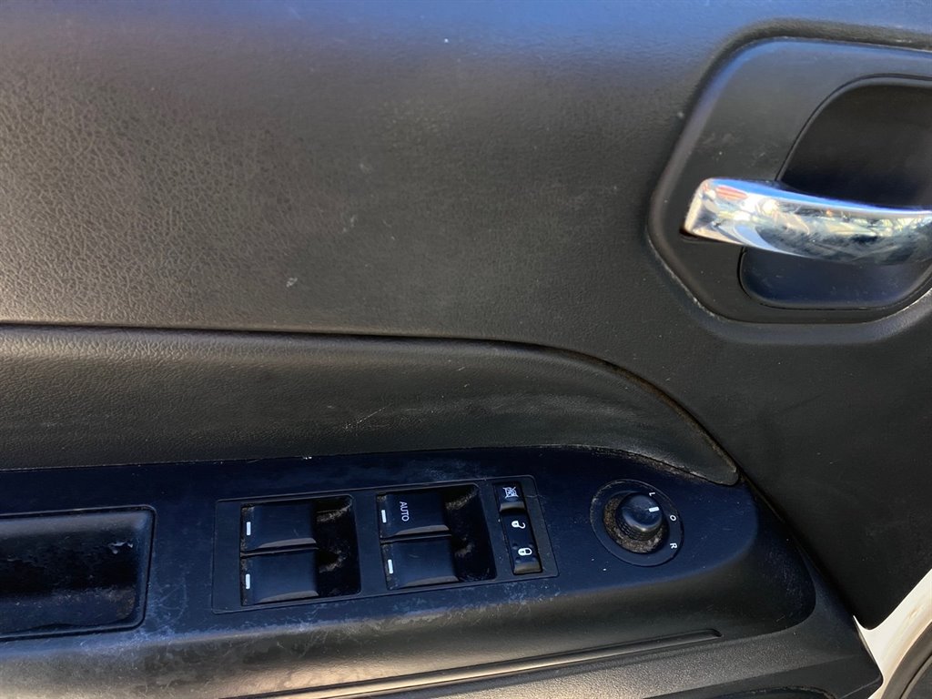 2016 Jeep Patriot - $8,995