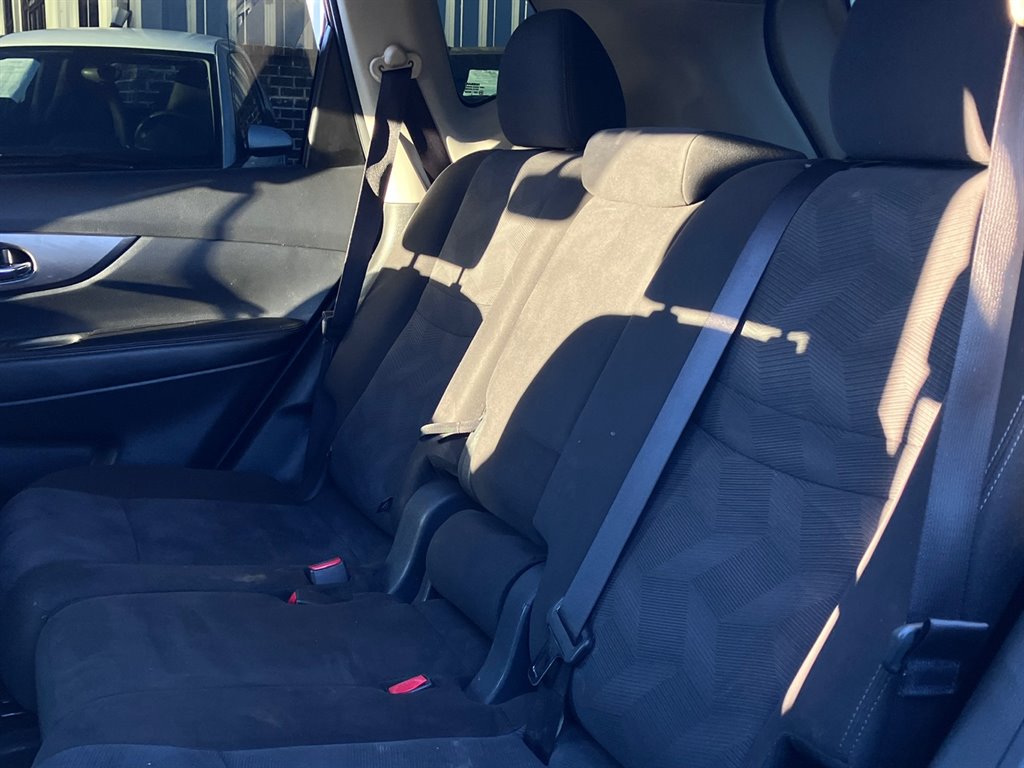 2016 Nissan Rogue S photo