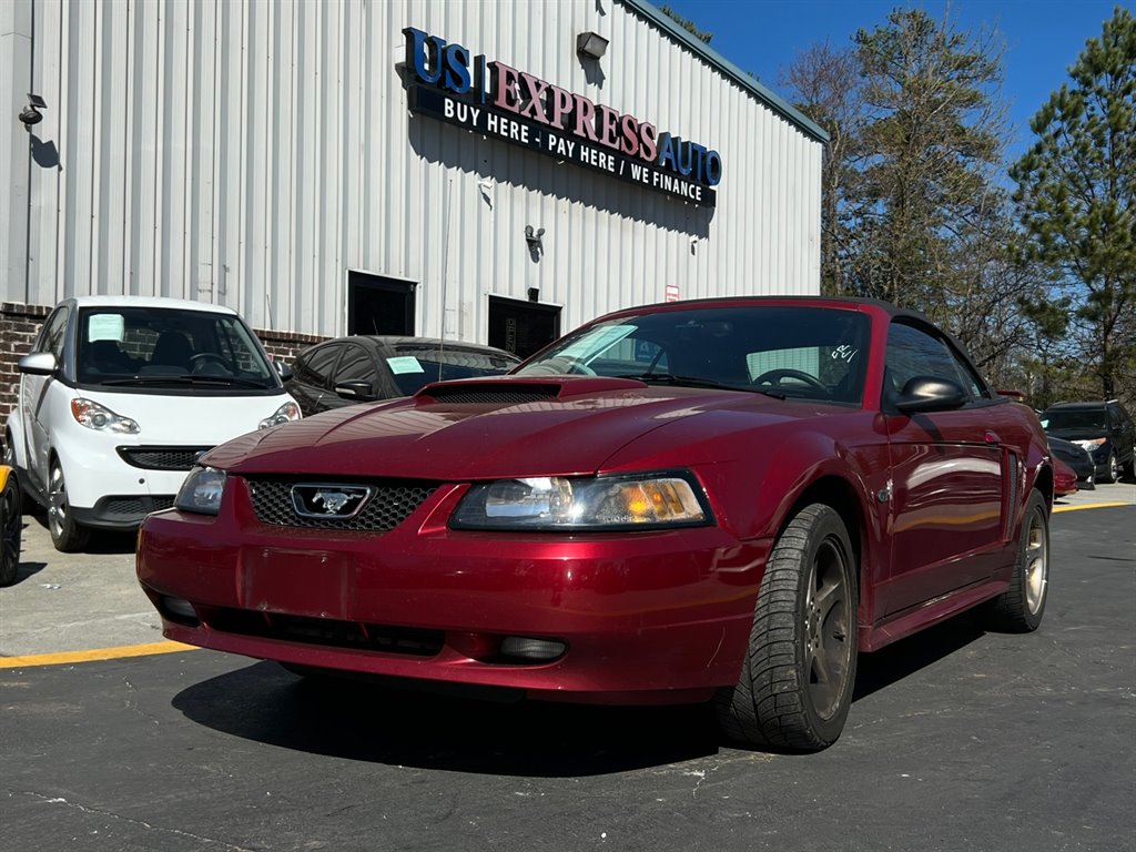 2003 Ford Mustang GT Deluxe photo