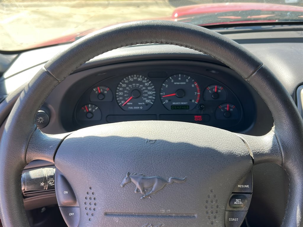 2003 Ford Mustang GT Deluxe photo