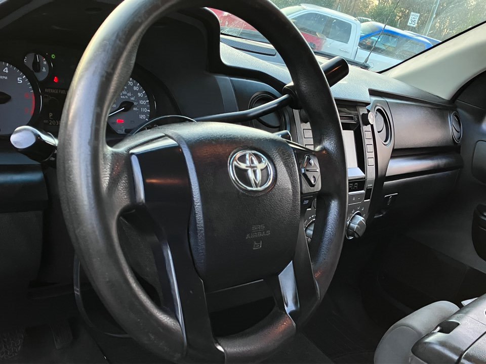 2017 Toyota Tundra SR photo